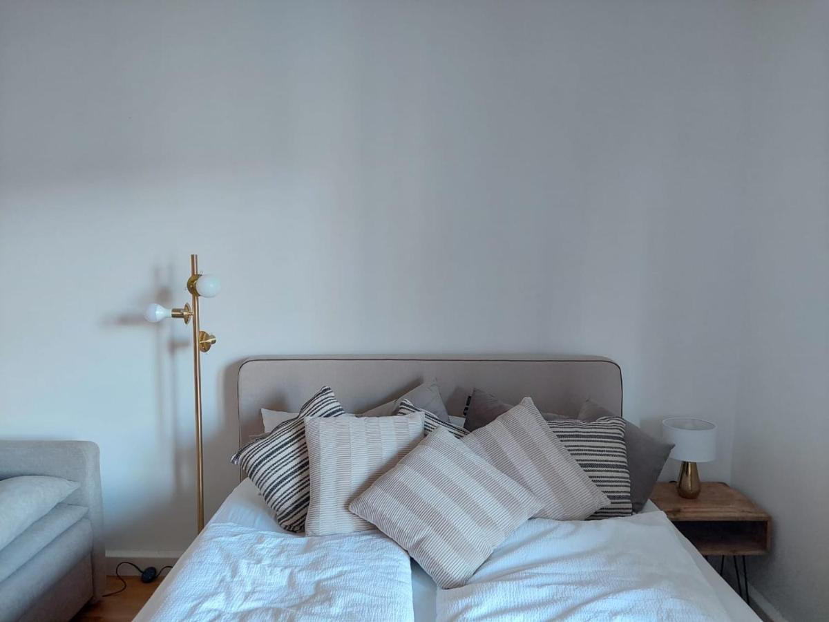 Balcony Apartment, 5 Min Walk To First District Viena Exterior foto
